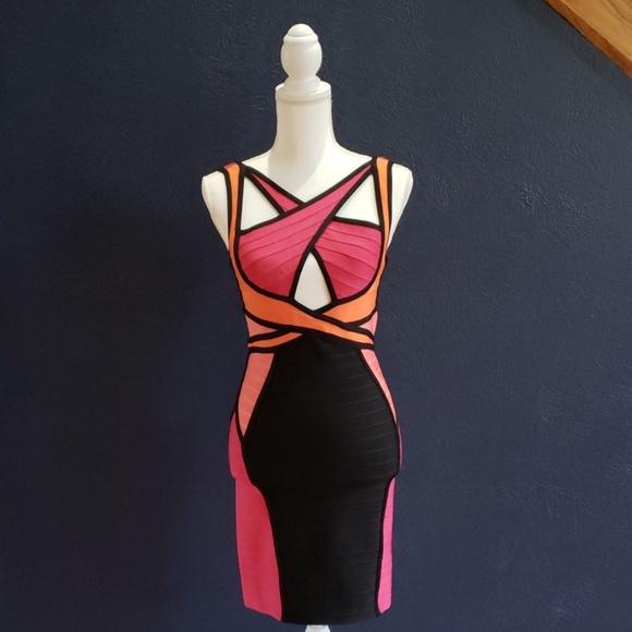 Herve Leger Dresses & Skirts - Herve Leger Colorblock Bodycon Bandage Dress